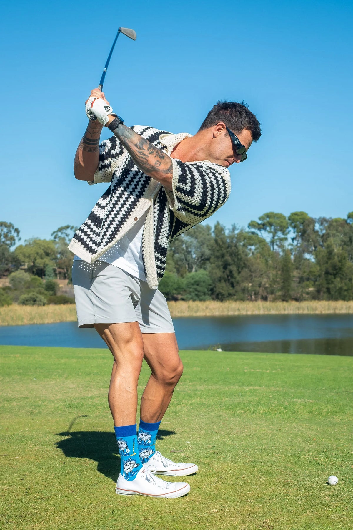 Adult wearing 2 Putt golf socks